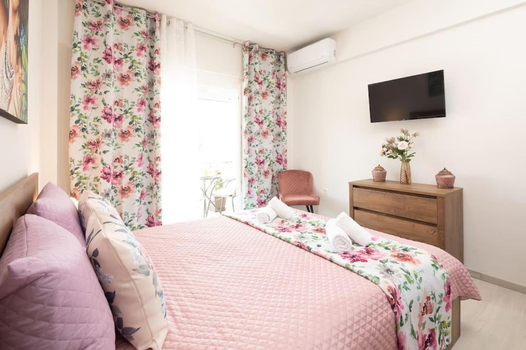 Afrodite'S Cosy And Lovely Apartment Alepú Kültér fotó