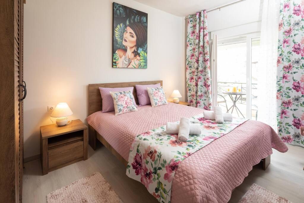 Afrodite'S Cosy And Lovely Apartment Alepú Kültér fotó